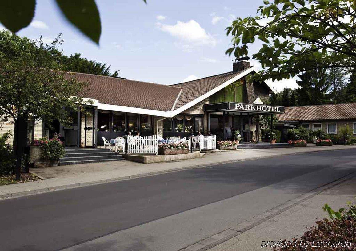 Parkhotel Stadtallendorf Bagian luar foto